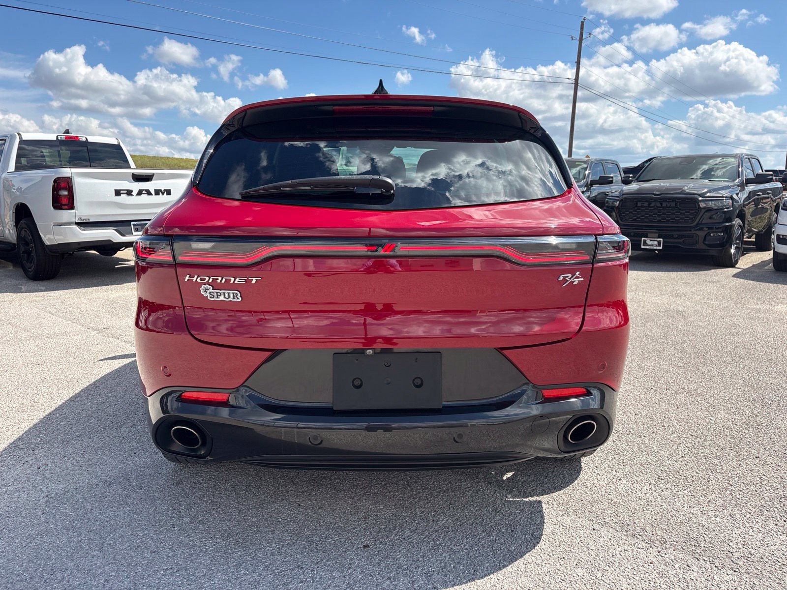 Used 2024 Dodge Hornet R/T w/ Track Pack AWD/4WD image 5