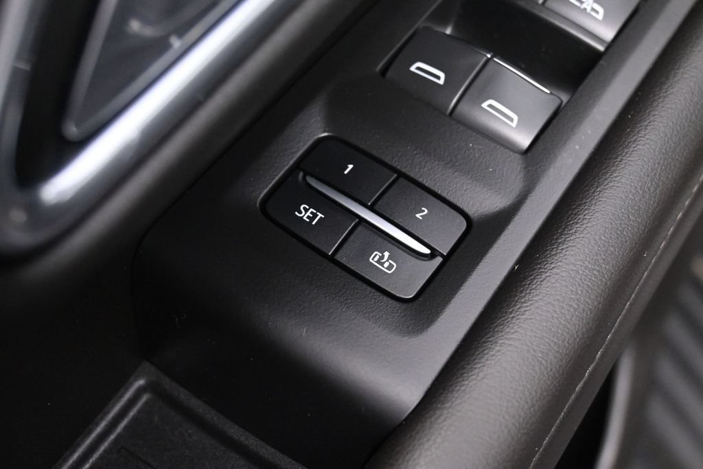 Used 2021 Chevrolet Tahoe High Country w/ Premium Package AWD/4WD image 48