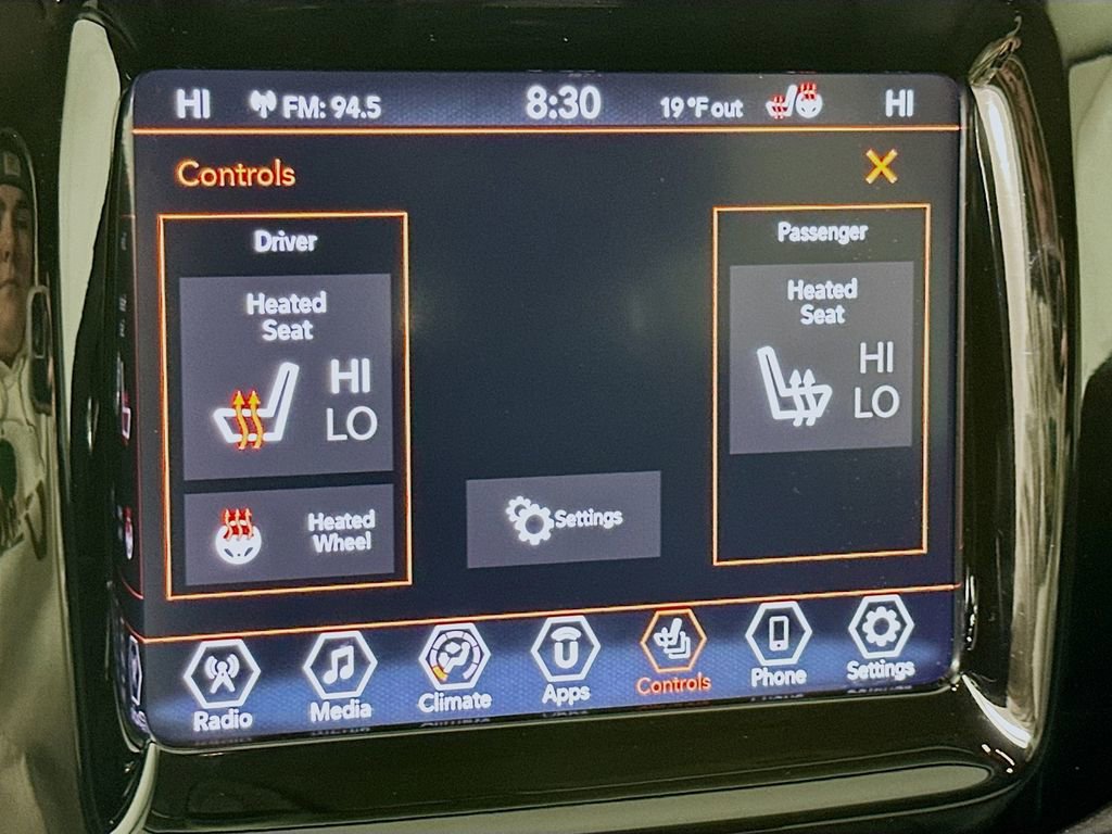 Used 2020 Jeep Compass Limited image 27