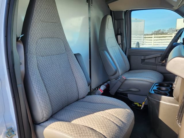 New 2026 Chevrolet Express 4500 w/ Power Convenience Package RWD image 15