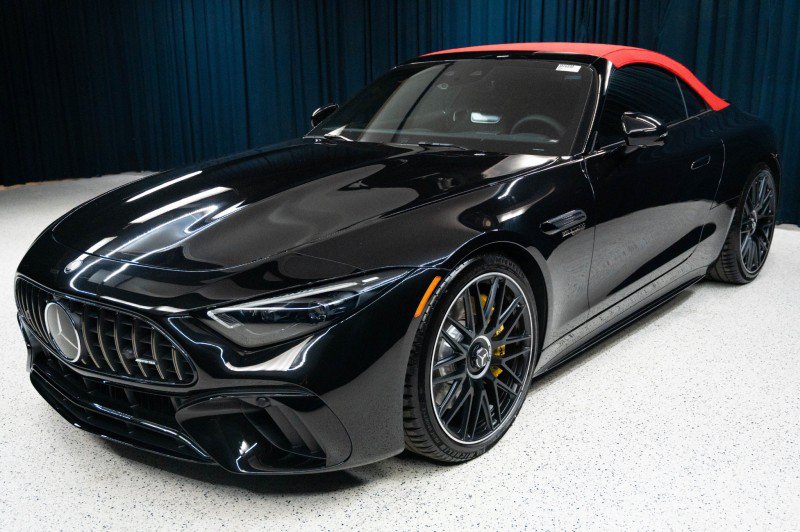 New 2026 Mercedes-Benz SL 63 AMG 4MATIC image 1