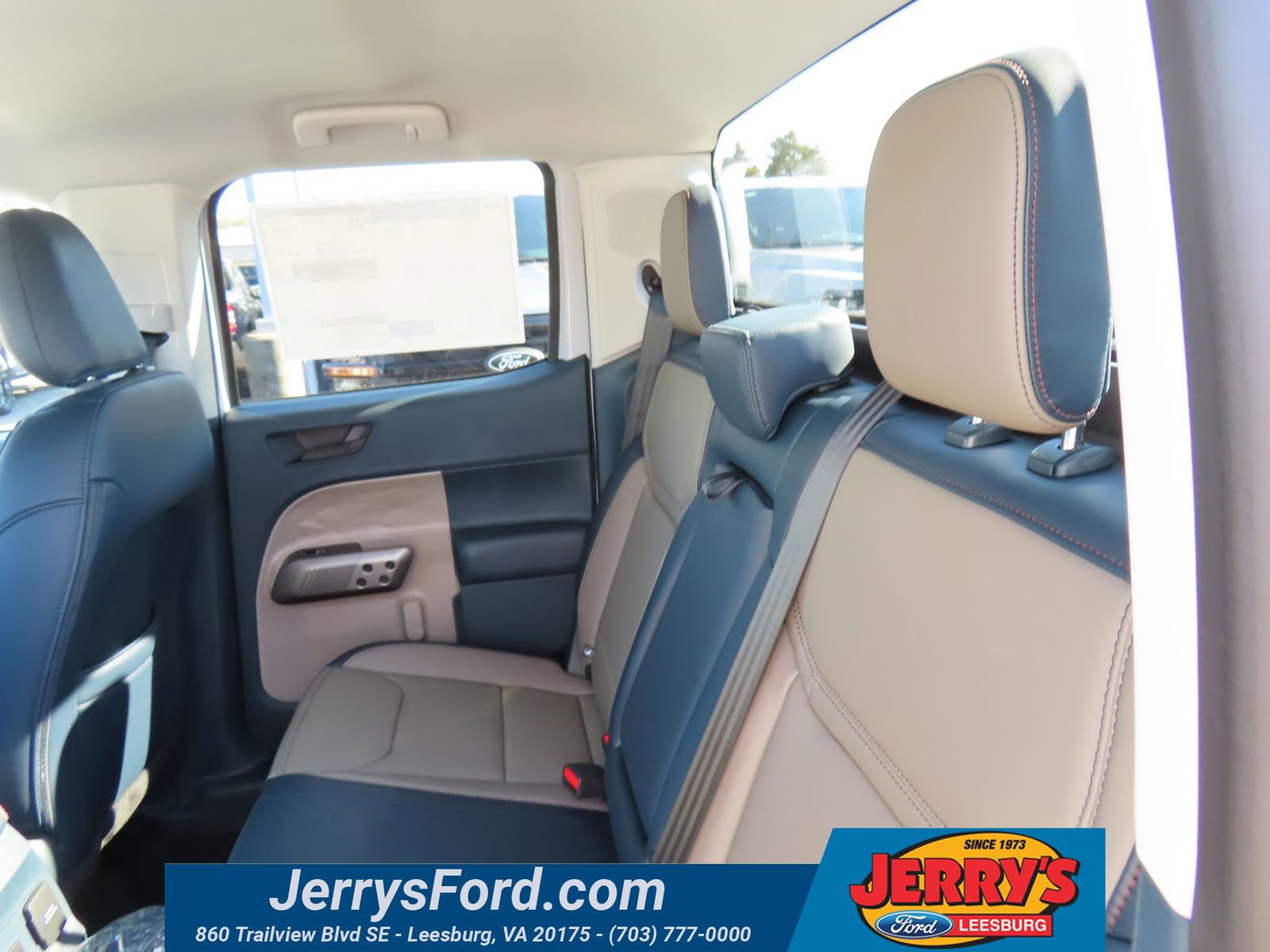 New 2026 Ford Maverick Lariat image 17