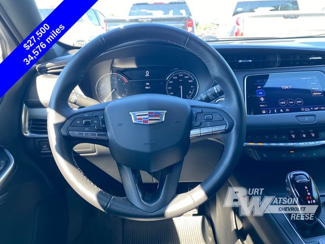 Used 2022 Cadillac XT4 Premium Luxury w/ Enhanced Visibility Package AWD/4WD image 22