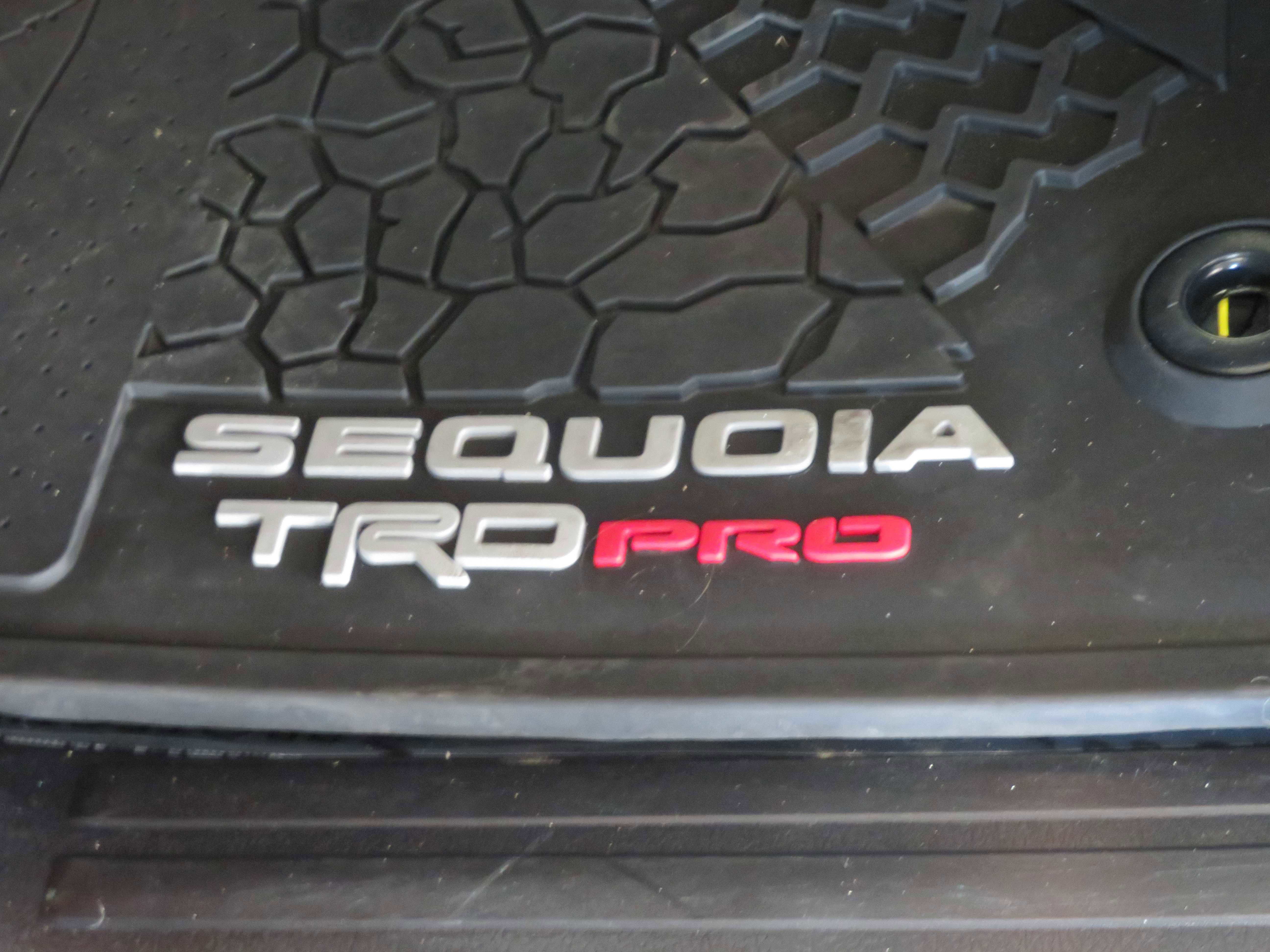 Used 2021 Toyota Sequoia TRD Pro AWD/4WD image 18