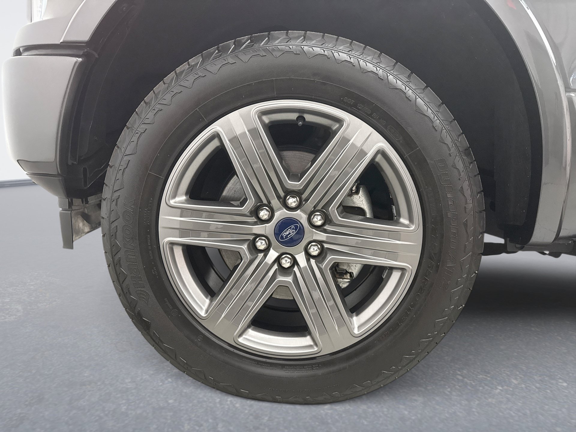 Used 2020 Ford F150 Lariat w/ Equipment Group 502A Luxury AWD/4WD image 26