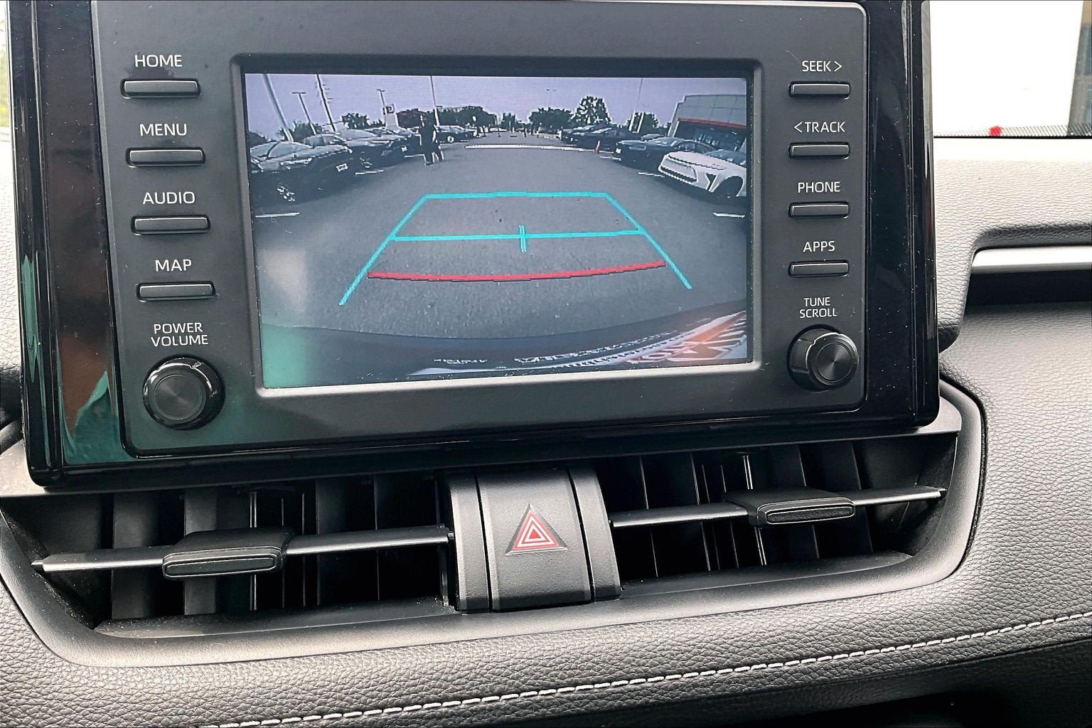Used 2019 Toyota RAV4 LE w/ All Weather Liner Package AWD/4WD image 20