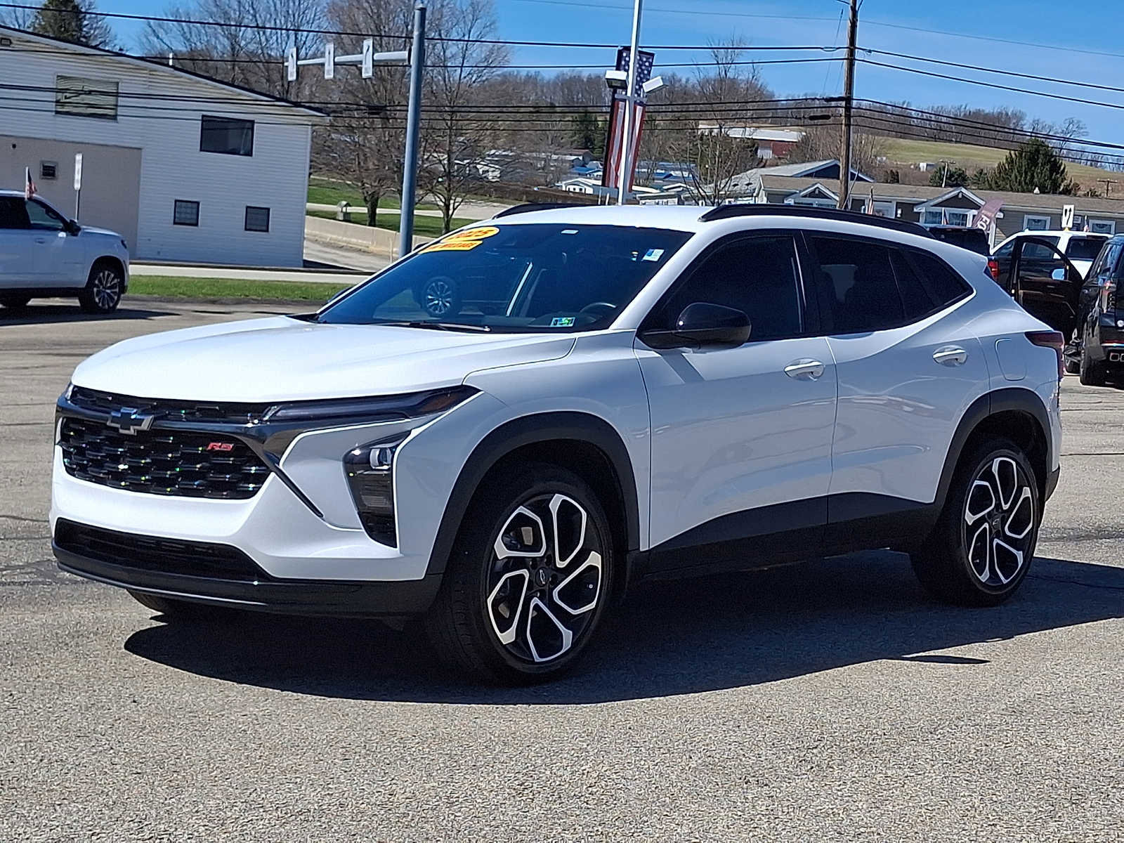 Used 2025 Chevrolet Trax RS w/ Driver Confidence Package image 4