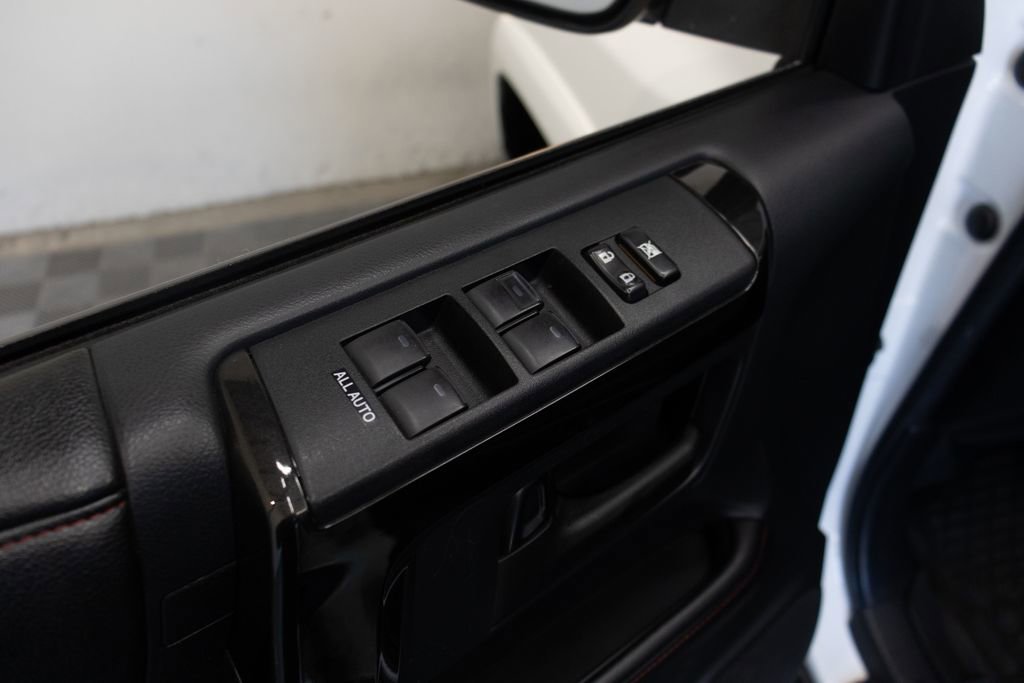 Used 2015 Toyota 4Runner TRD Pro image 18