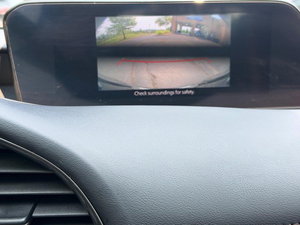 Used 2024 MAZDA MAZDA3 s FWD image 21