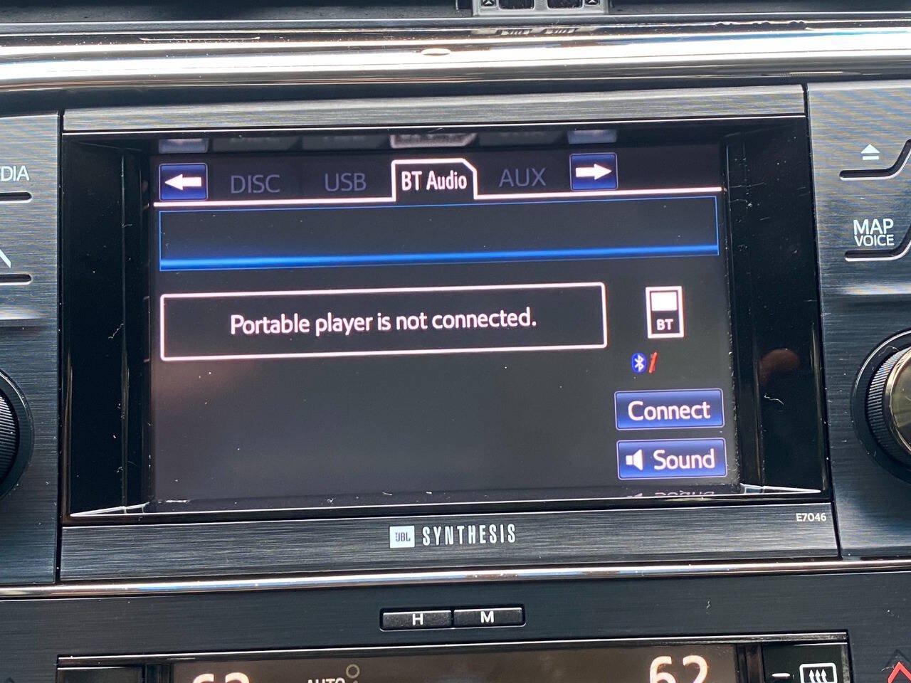 Used 2013 Toyota Avalon Limited FWD image 32