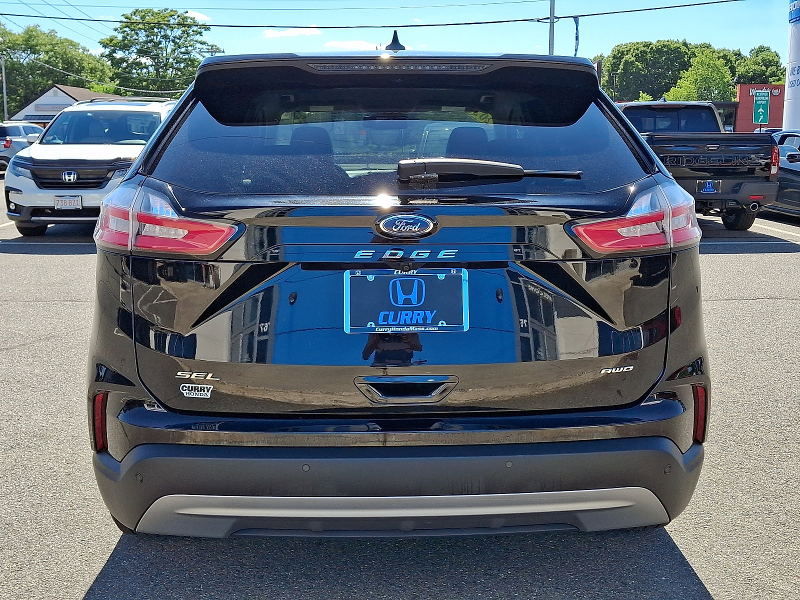 Used 2024 Ford Edge SEL AWD/4WD image 5