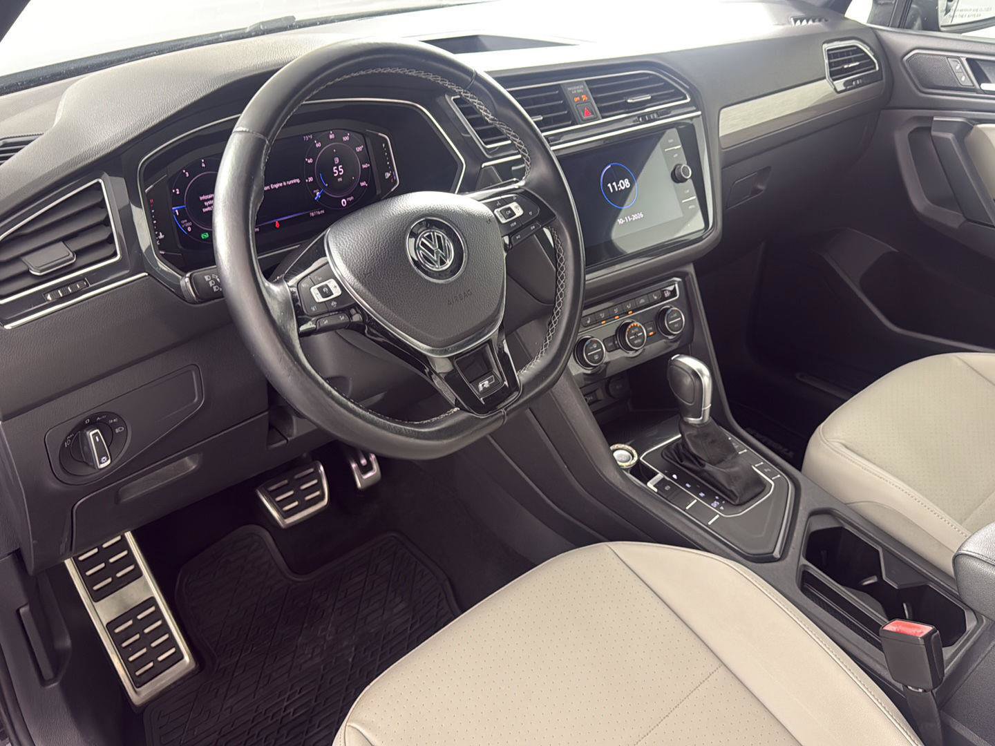 Used 2019 Volkswagen Tiguan S FWD image 10