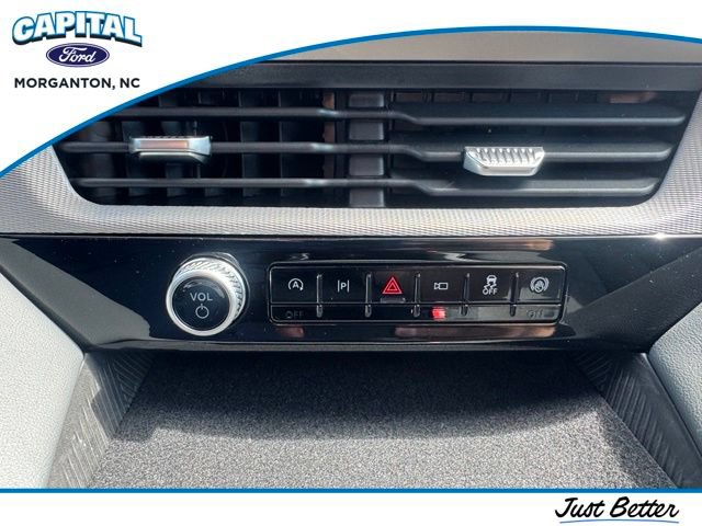 New 2026 Ford Explorer Active RWD image 29