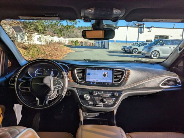 Certified 2021 Chrysler Pacifica Pinnacle image 21