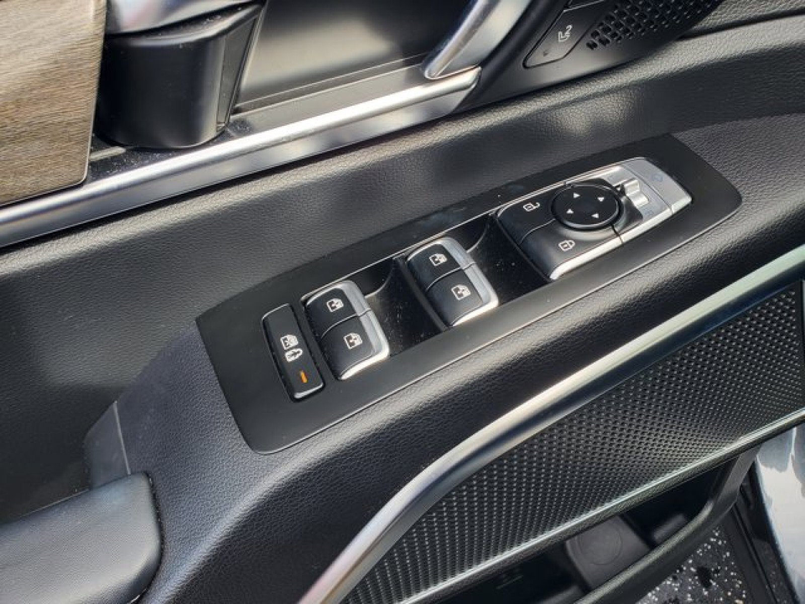 Used 2020 Kia Telluride SX image 15