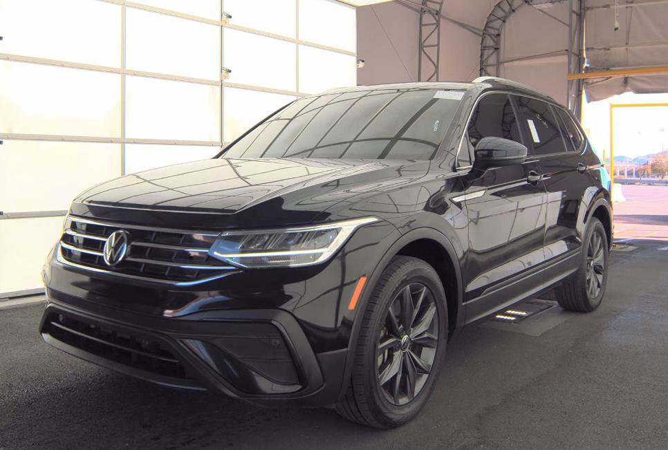 Used 2022 Volkswagen Tiguan SE