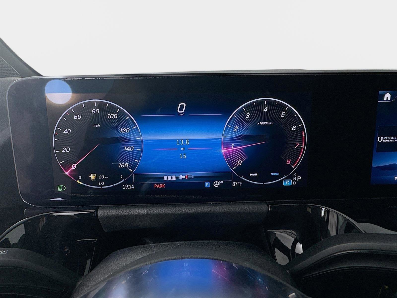 Certified 2026 Mercedes-Benz GLA 250 4MATIC image 14