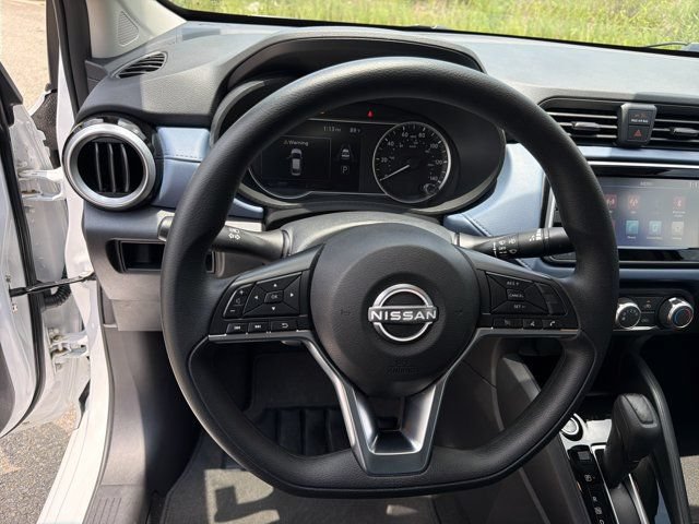 Used 2025 Nissan Versa SV w/ Trunk Package FWD image 23