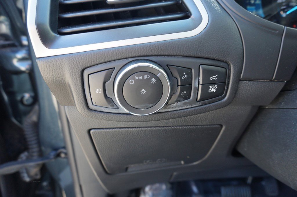 Used 2024 Ford Edge SEL w/ Convenience Package AWD/4WD image 19