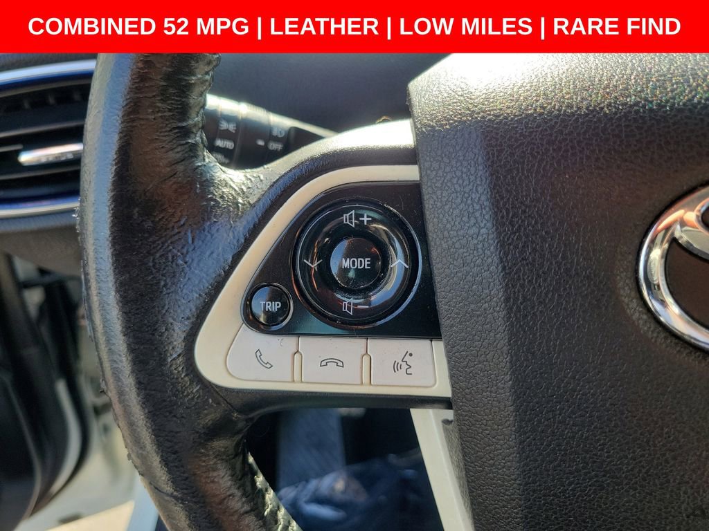 Used 2016 Toyota Prius Four Touring FWD image 25