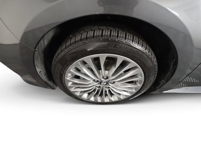 Used 2016 Toyota Avalon Limited FWD image 14