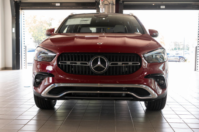 New 2026 Mercedes-Benz GLA 250 4MATIC image 2