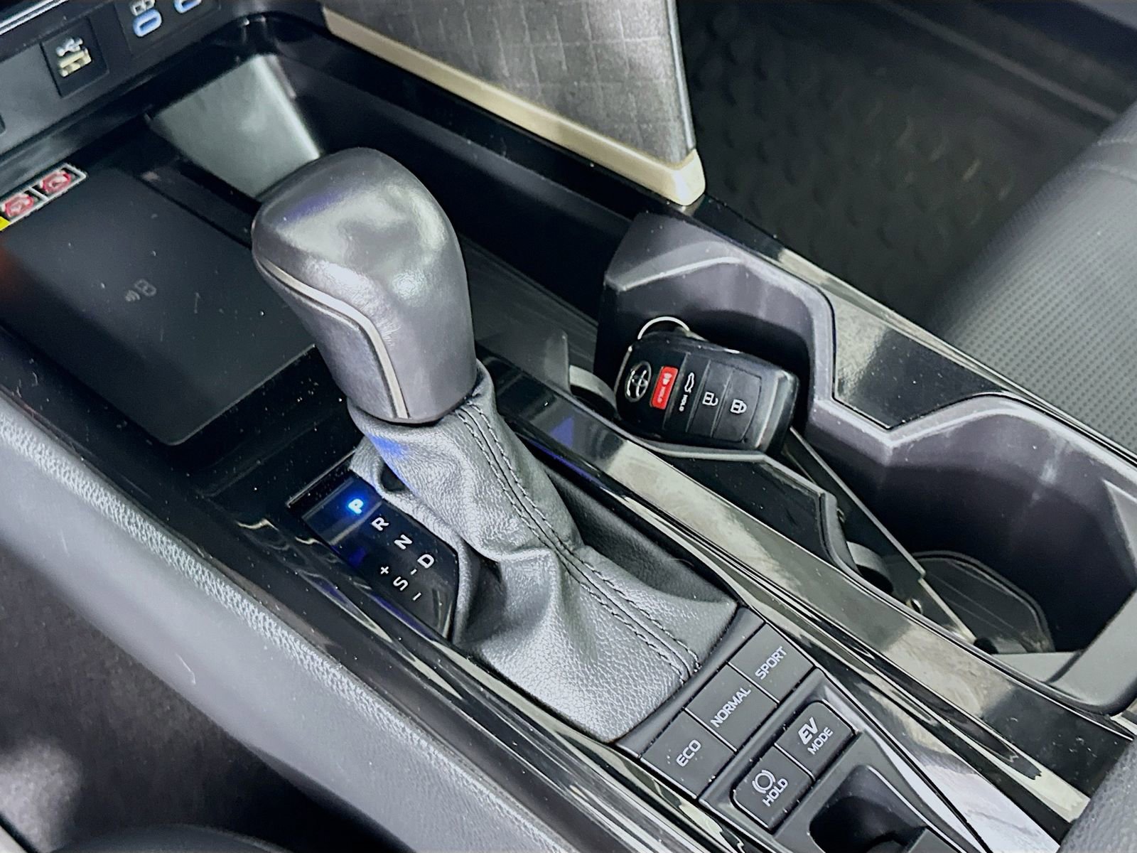 Certified 2025 Toyota Camry XLE image 17