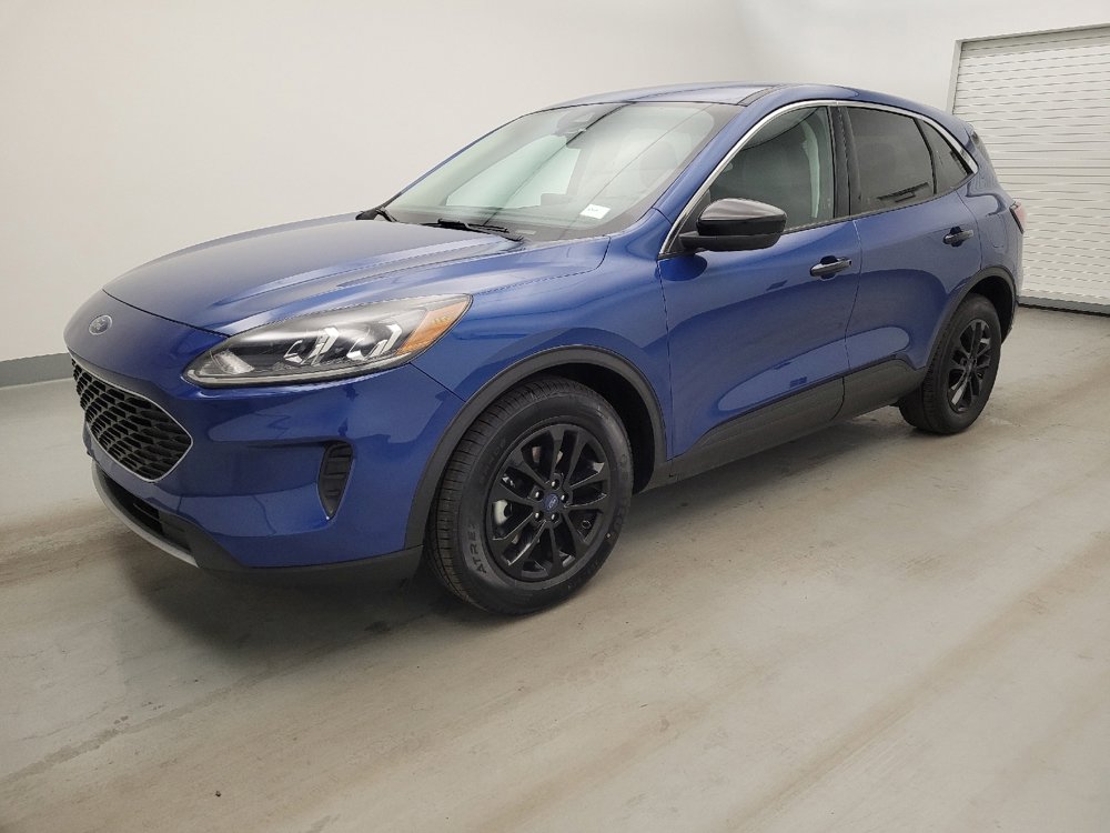 Used 2022 Ford Escape SE FWD image 2
