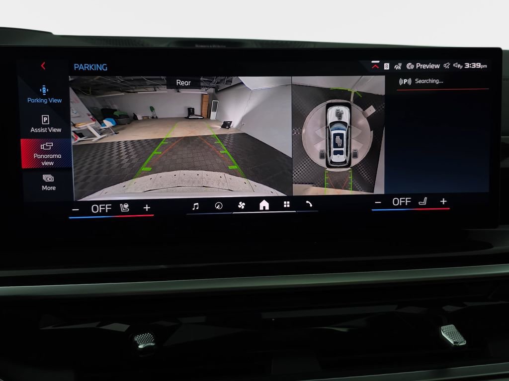 New 2026 BMW X7 M60i image 24