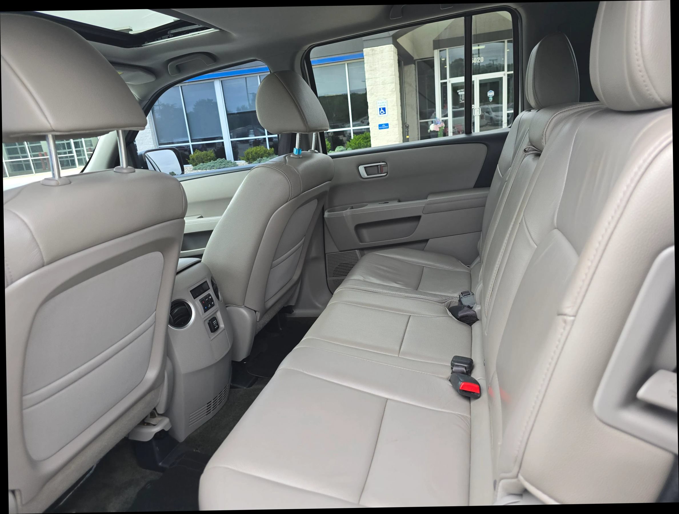Used 2015 Honda Pilot EX-L image 13