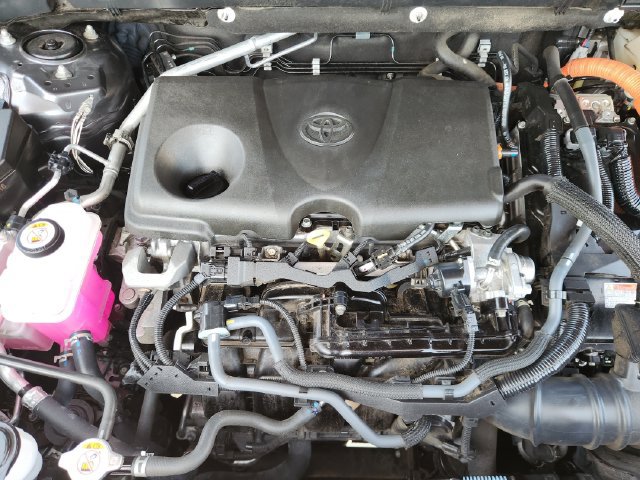 Certified 2025 Toyota RAV4 XSE AWD/4WD image 27