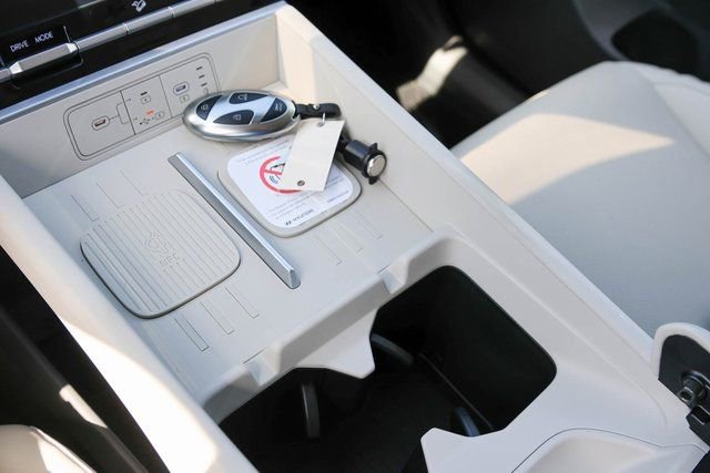 New 2026 Hyundai Santa Fe SEL image 18