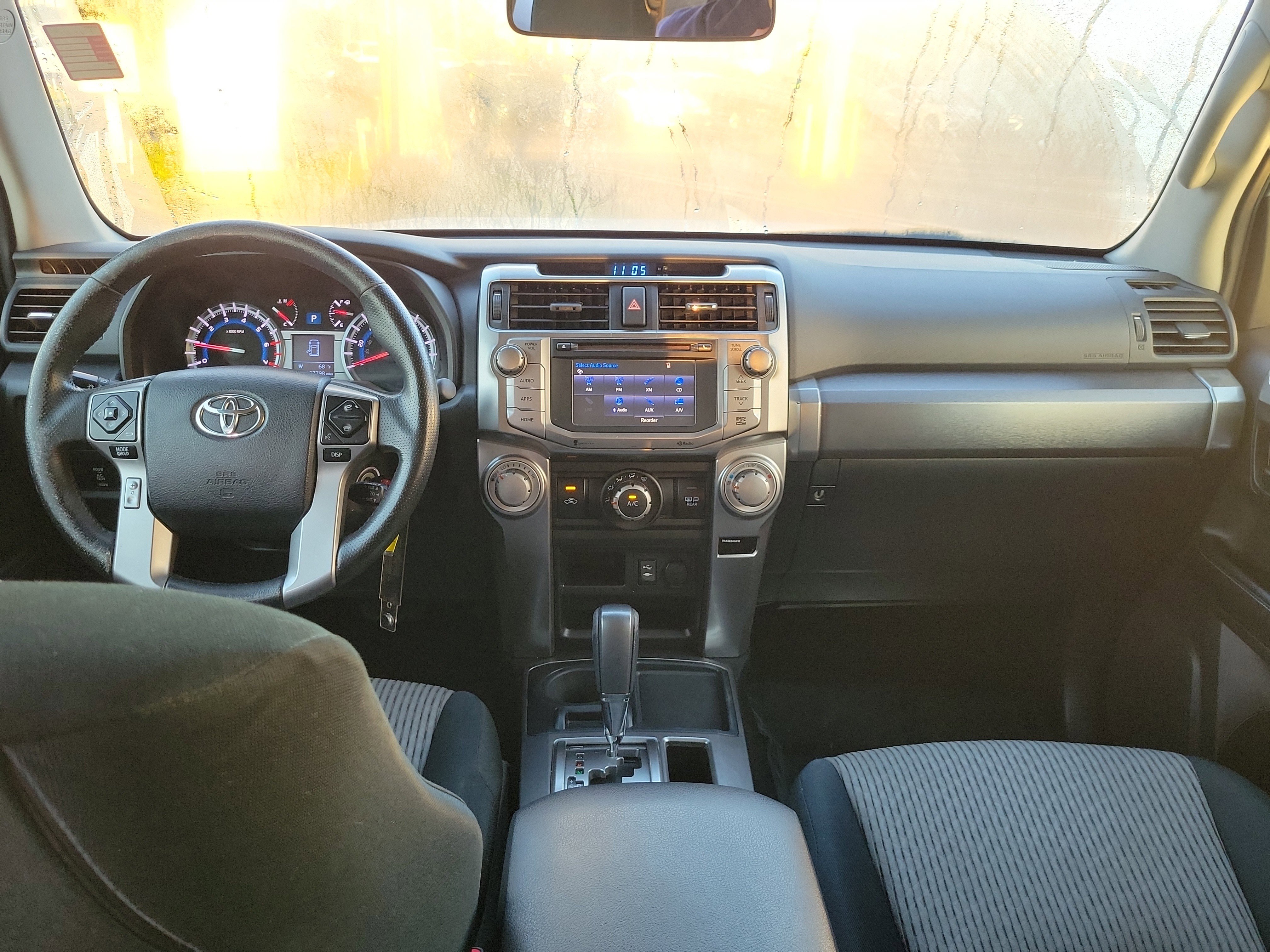 Used 2014 Toyota 4Runner SR5 image 11