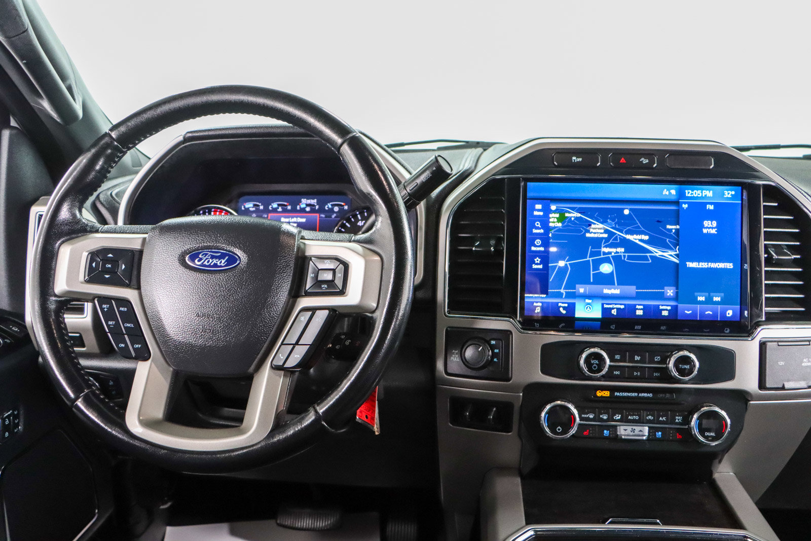 Used 2022 Ford F250 Lariat image 18