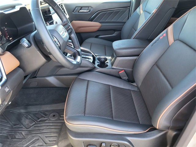 Used 2023 GMC Canyon AT4 w/ AT4 Premium Package image 13