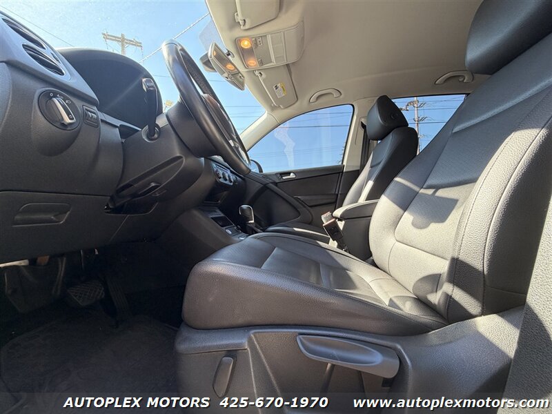 Used 2016 Volkswagen Tiguan S FWD image 10