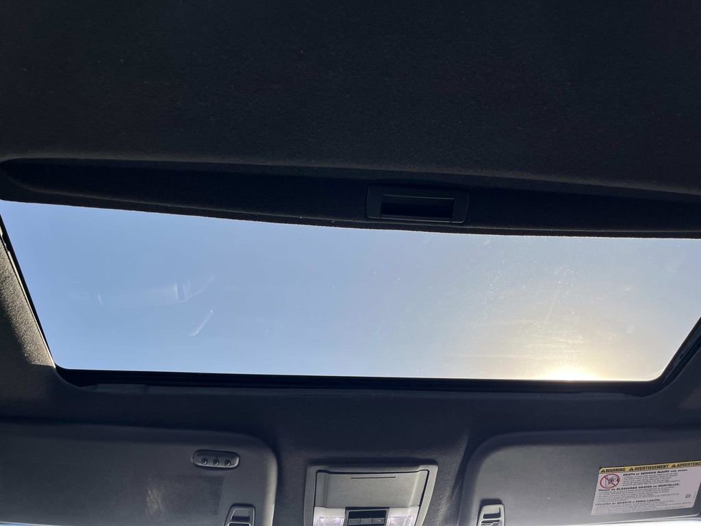 Used 2016 Ford F250 Platinum w/ FX4 Off-Road Package image 16