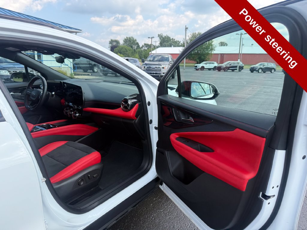 Used 2024 Chevrolet Blazer EV RS AWD/4WD image 45
