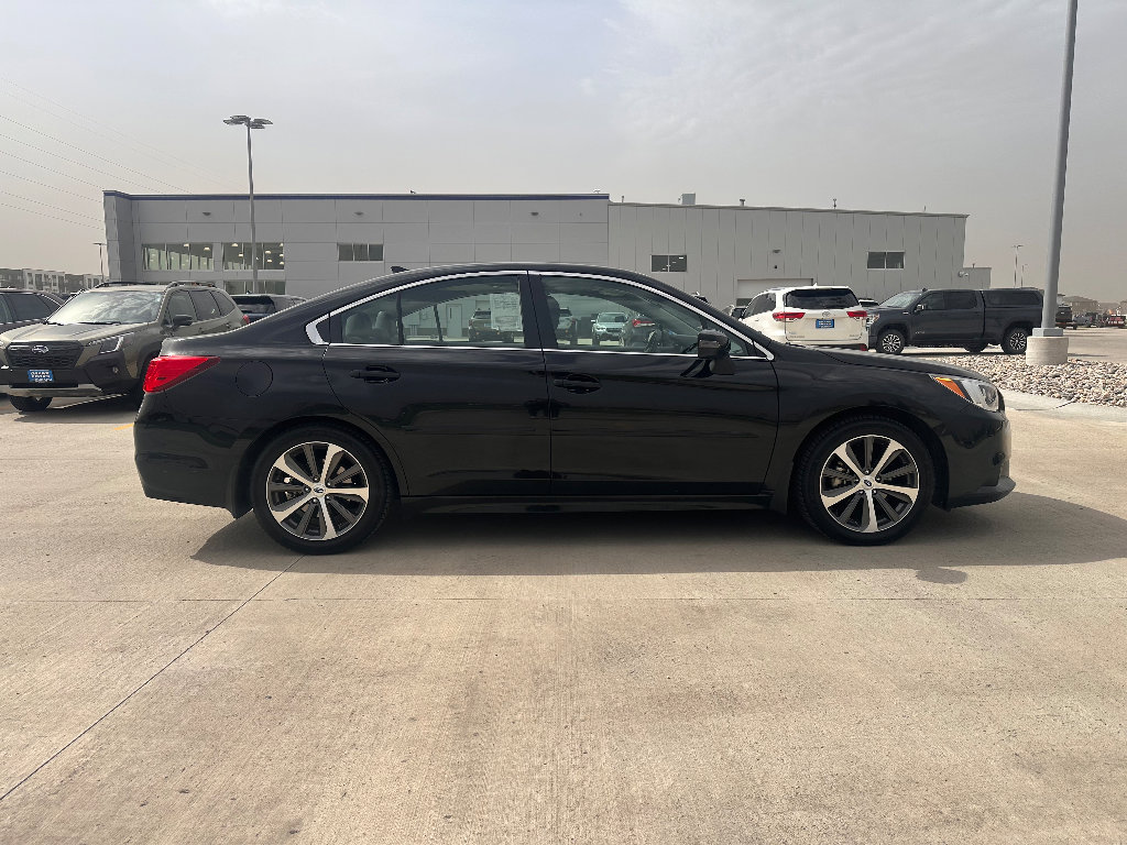 Used 2016 Subaru Legacy 2.5i Limited AWD/4WD image 4