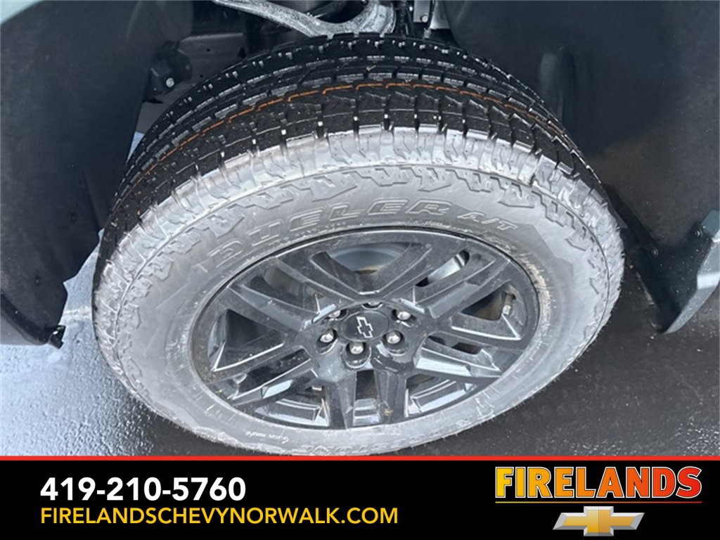 New 2026 Chevrolet Silverado 1500 LT Trail Boss w/ LPO, Dark Essentials Package image 11