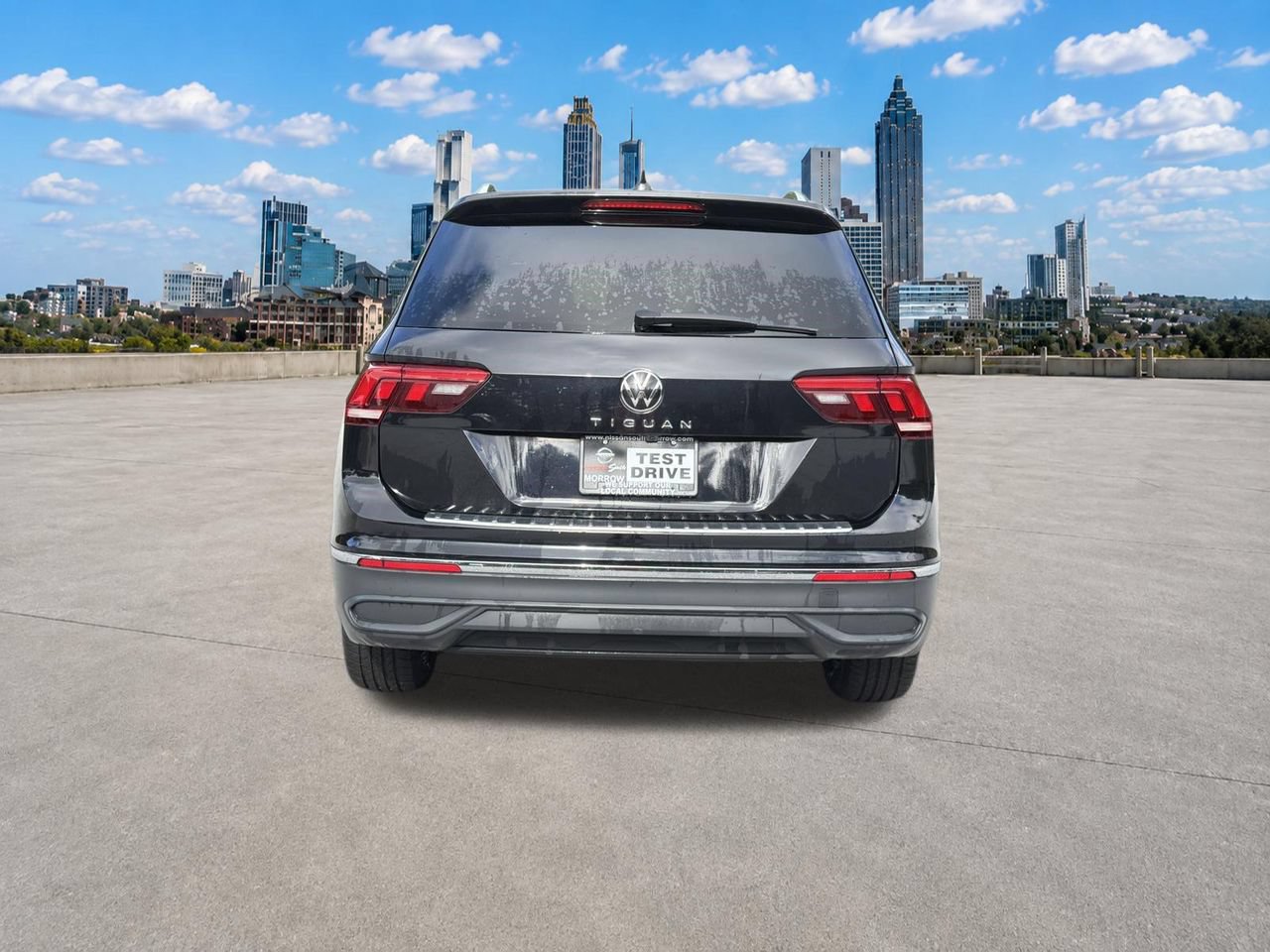 Used 2024 Volkswagen Tiguan SE FWD image 23
