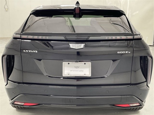 New 2025 Cadillac Lyriq Sport image 18