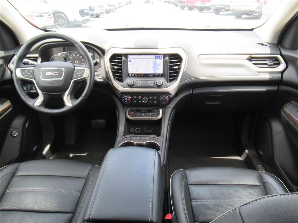 Used 2023 GMC Acadia Denali AWD/4WD image 12