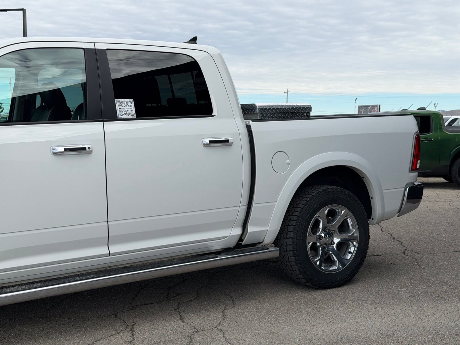 Used 2018 RAM 1500 Laramie image 13