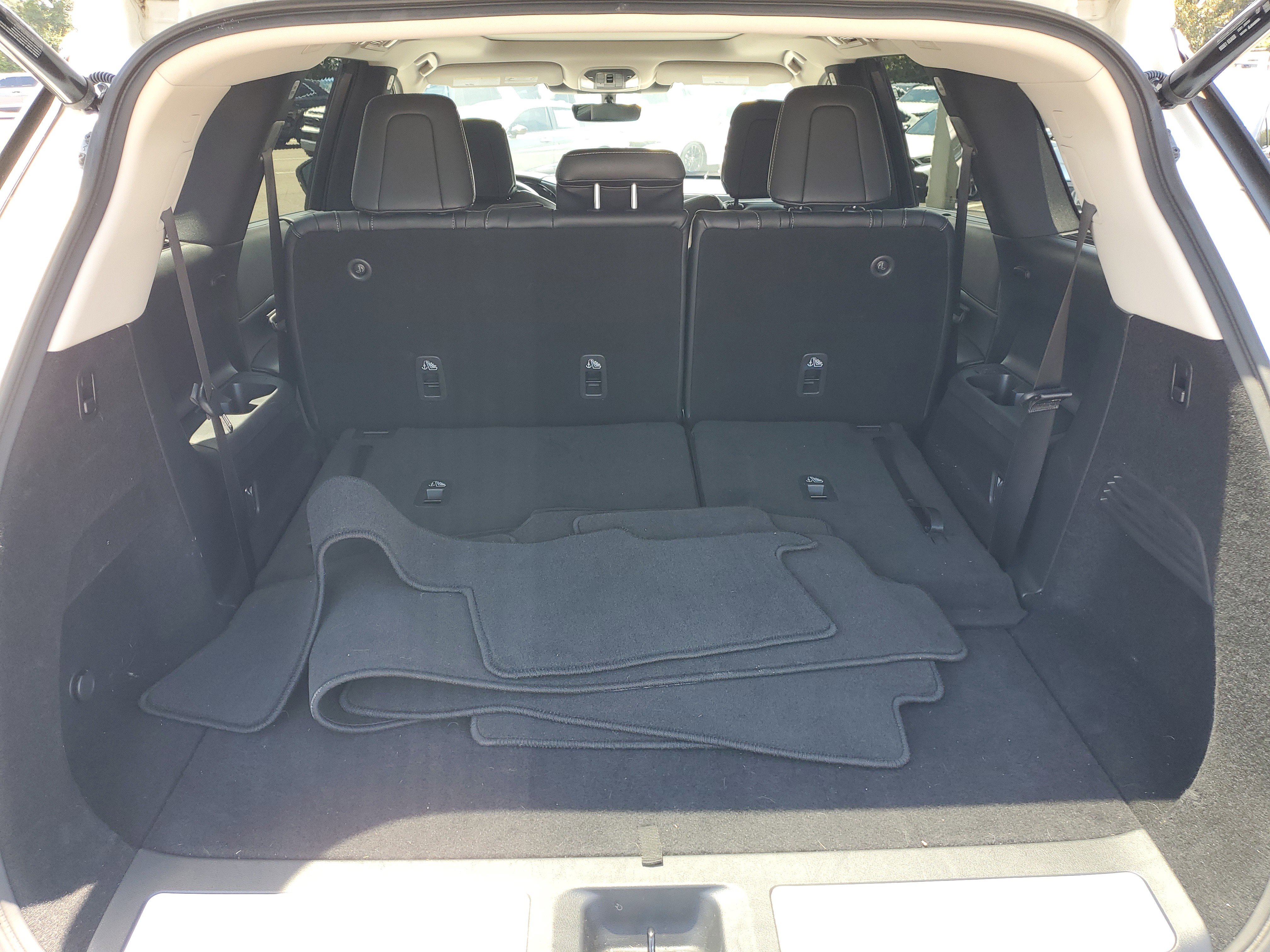Used 2023 INFINITI QX60 Luxe image 34