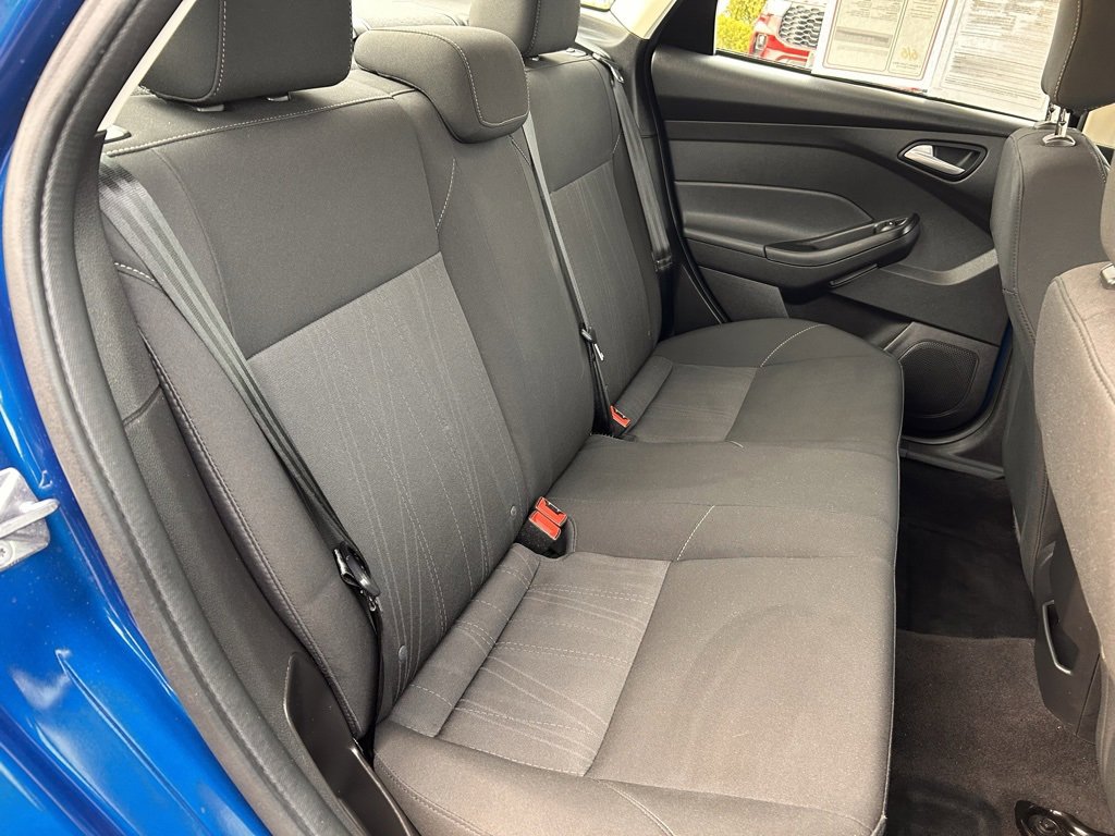 Used 2018 Ford Focus SE image 32
