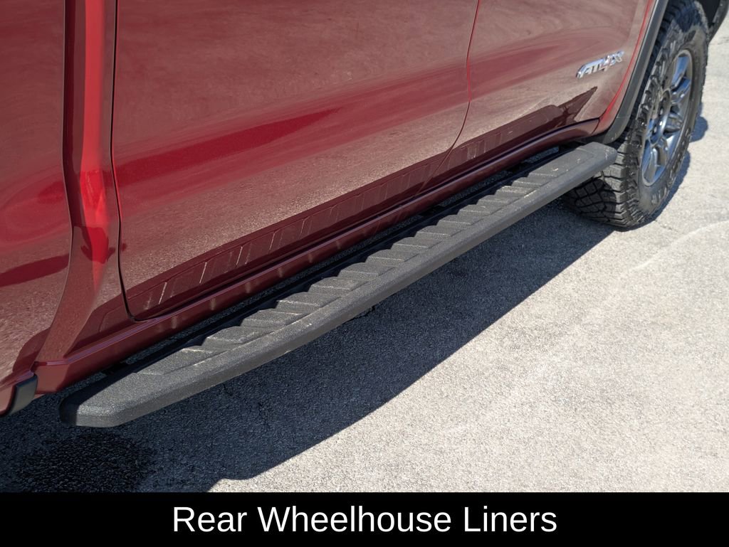 Used 2025 GMC Sierra 1500 AT4X image 32