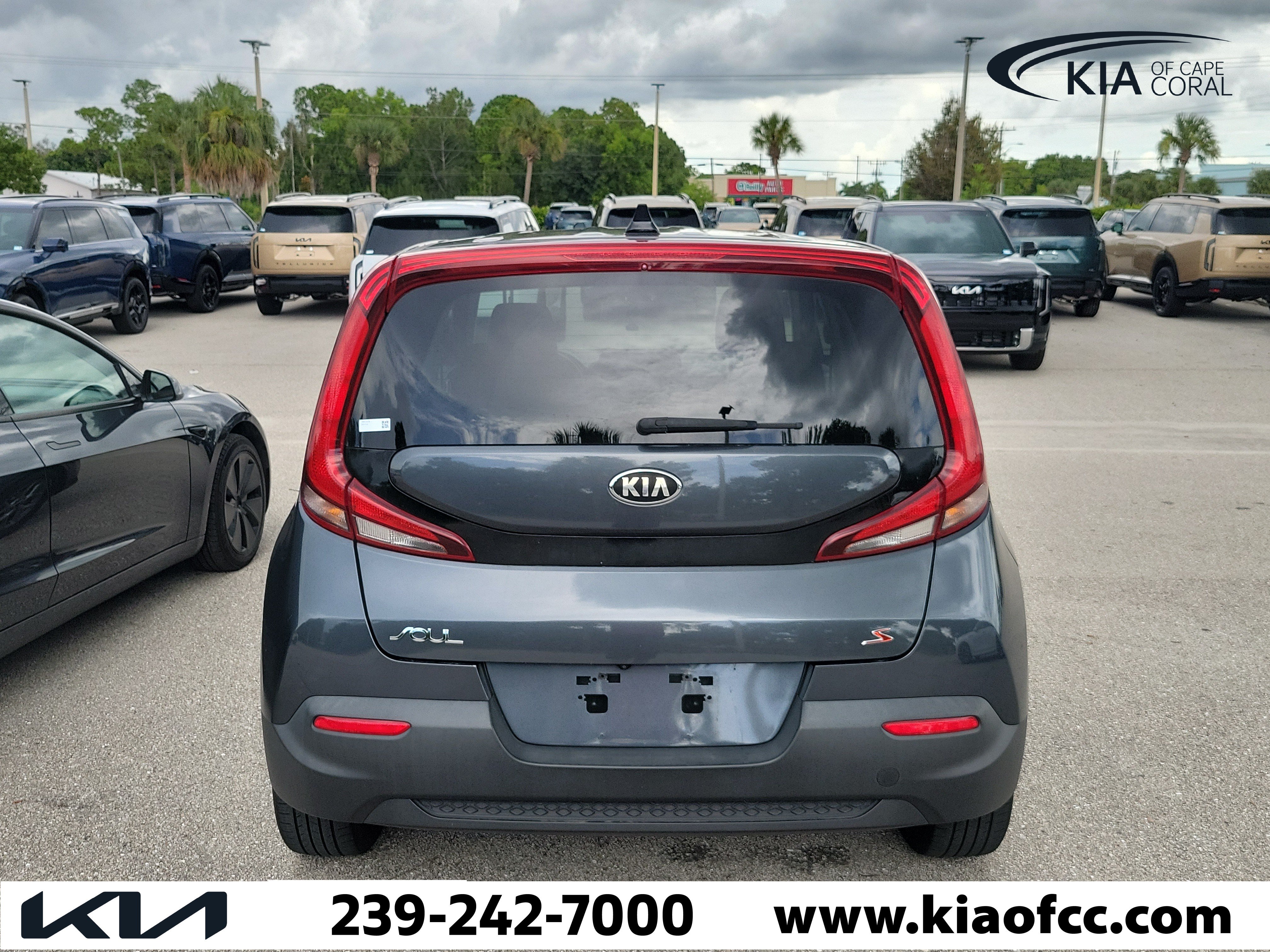 Used 2020 Kia Soul S FWD image 5