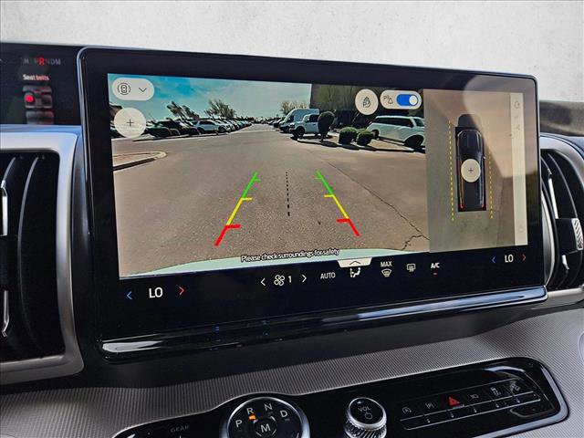 New 2026 Ford Expedition Active image 13