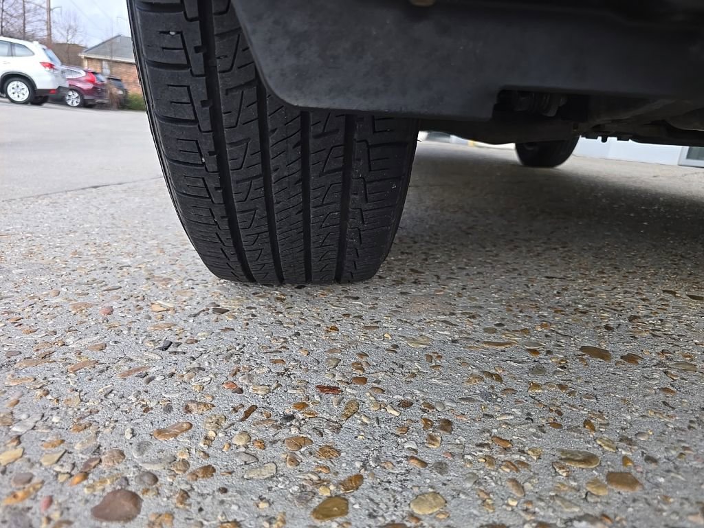 Used 2017 Toyota RAV4 LE image 33